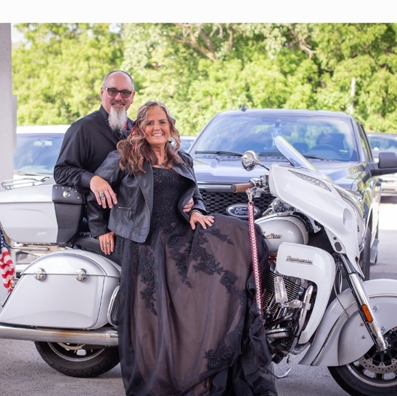 Meet your Posher, Marni - Picture 4 of 4